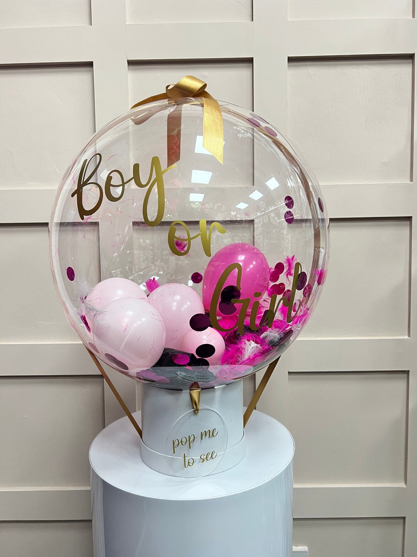 Pop Me Gender Reveal Balloon / Perfect for a Gender Reveal/Pregnancy Celebrate any special occasion or event with our Personalised Balloons – these will arrive to deliver happiness and delight for all ages.
Create the perfect surprisBalloon land uk ltdBalloon land uk ltd
