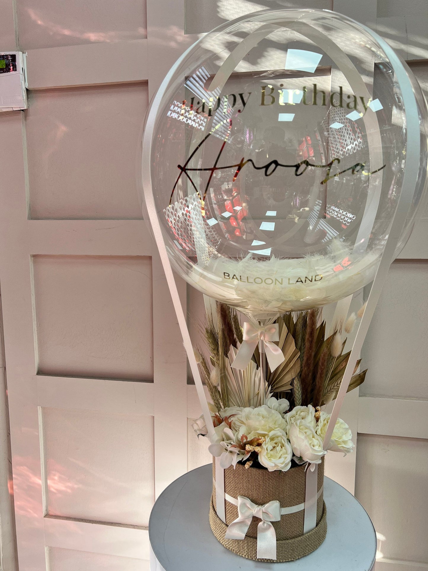 Birthday / nude pampers and flower balloon bouquetCelebrate any special occasion or event with our Personalised Balloons – these will arrive to deliver happiness and delight for all ages.
Create the perfect surprisBalloon land uk ltdBalloon land uk ltd