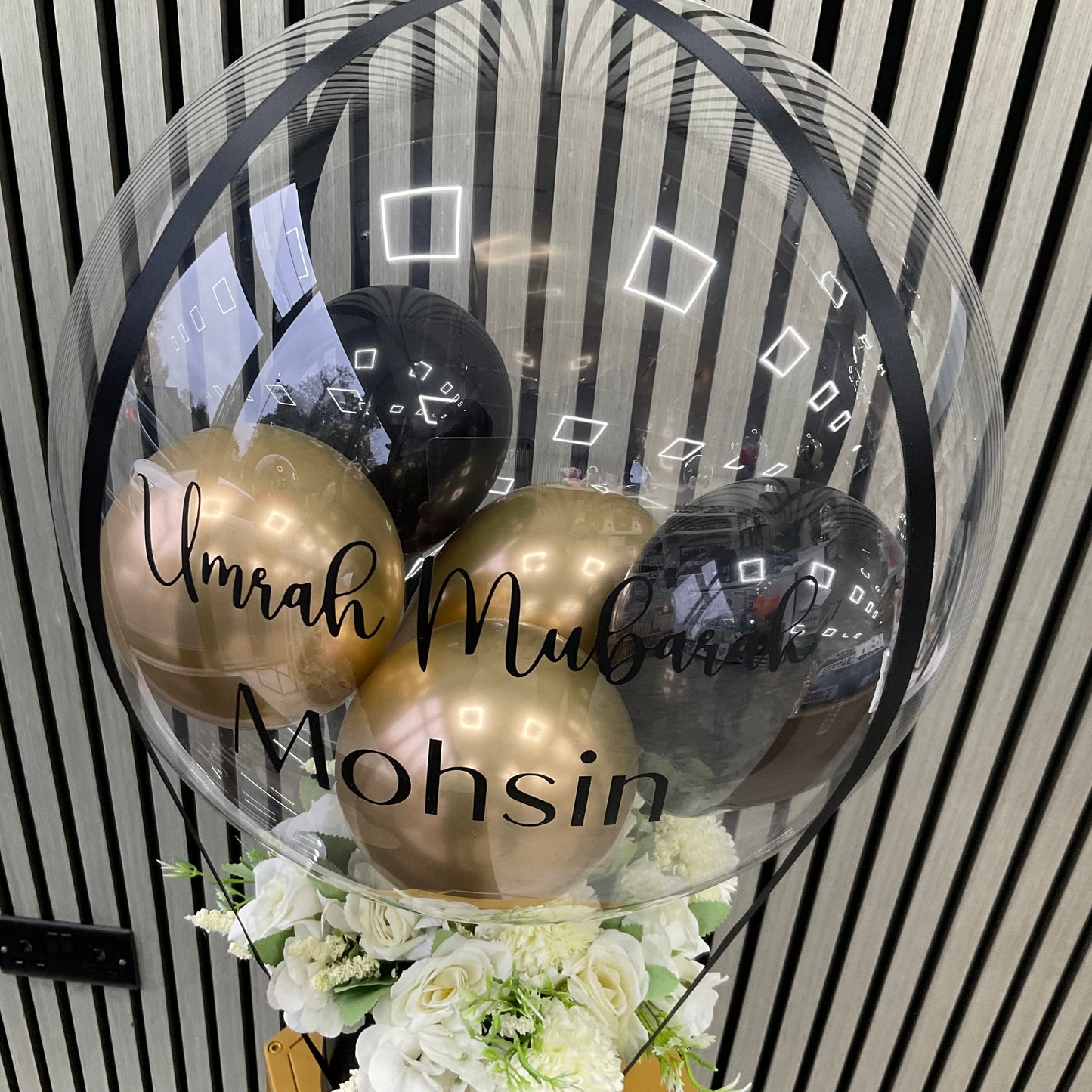 Umrah Mubarak Balloon x Flower Bouquet Customised Balloon / Perfect for a Umrah Return Gift / Personalised to your choice  Next Day Delivery