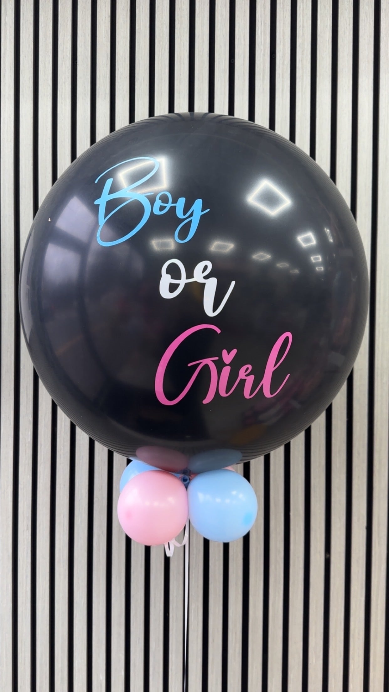 gender reveal balloon / gender balloon column