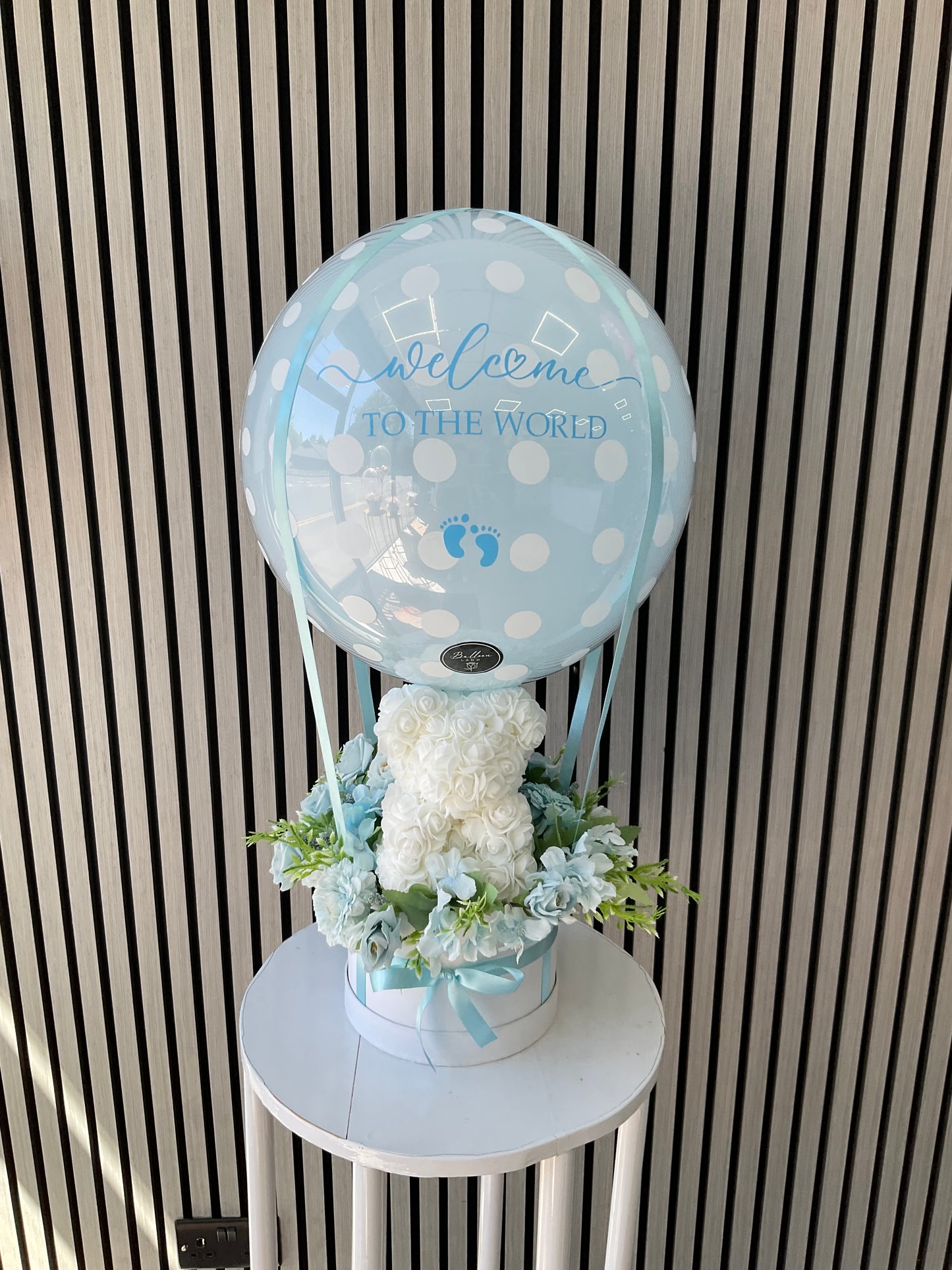 Welcome to the world balloon bouquet with a rose bear