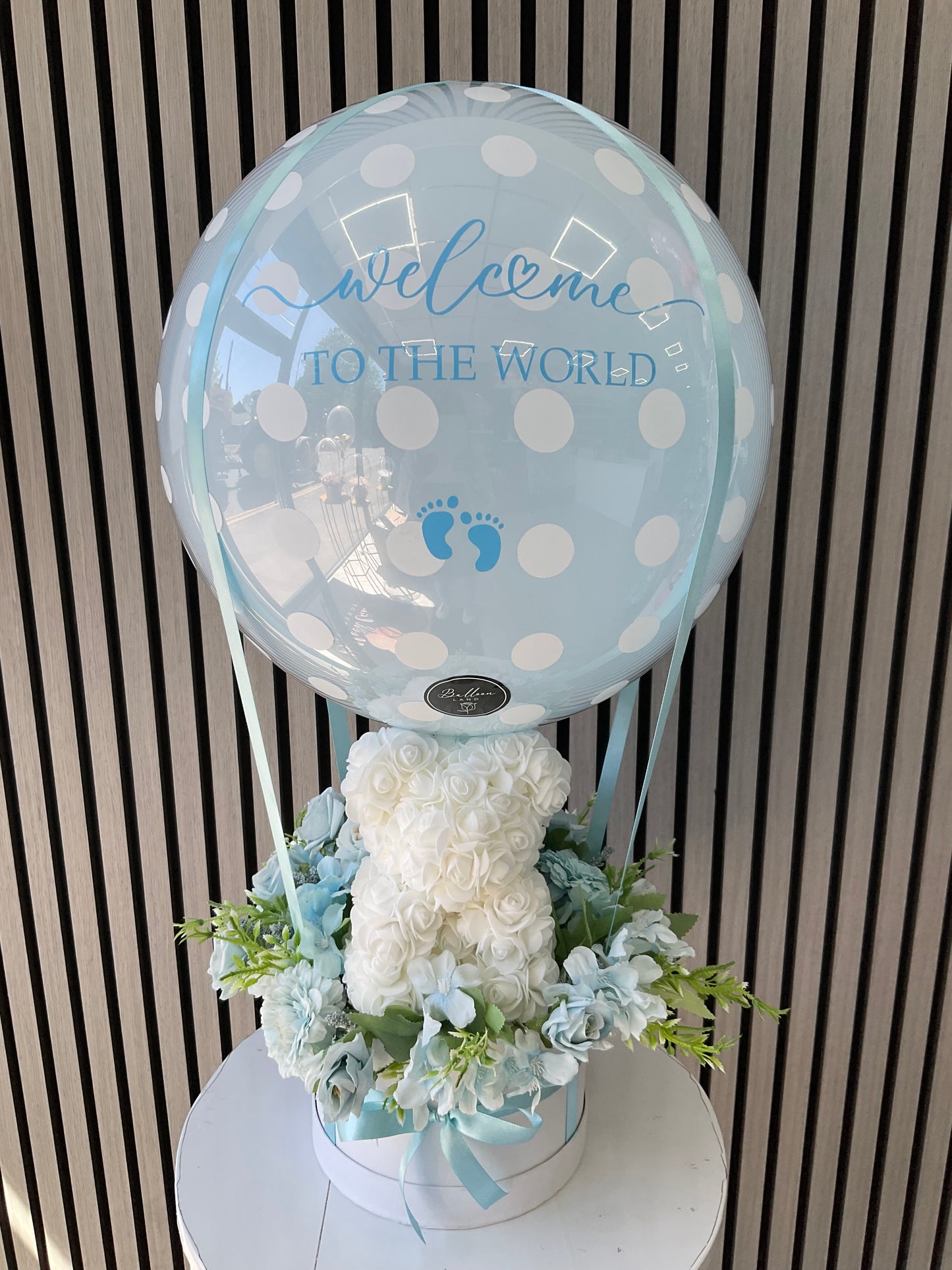 Welcome to the world balloon bouquet with a rose bear