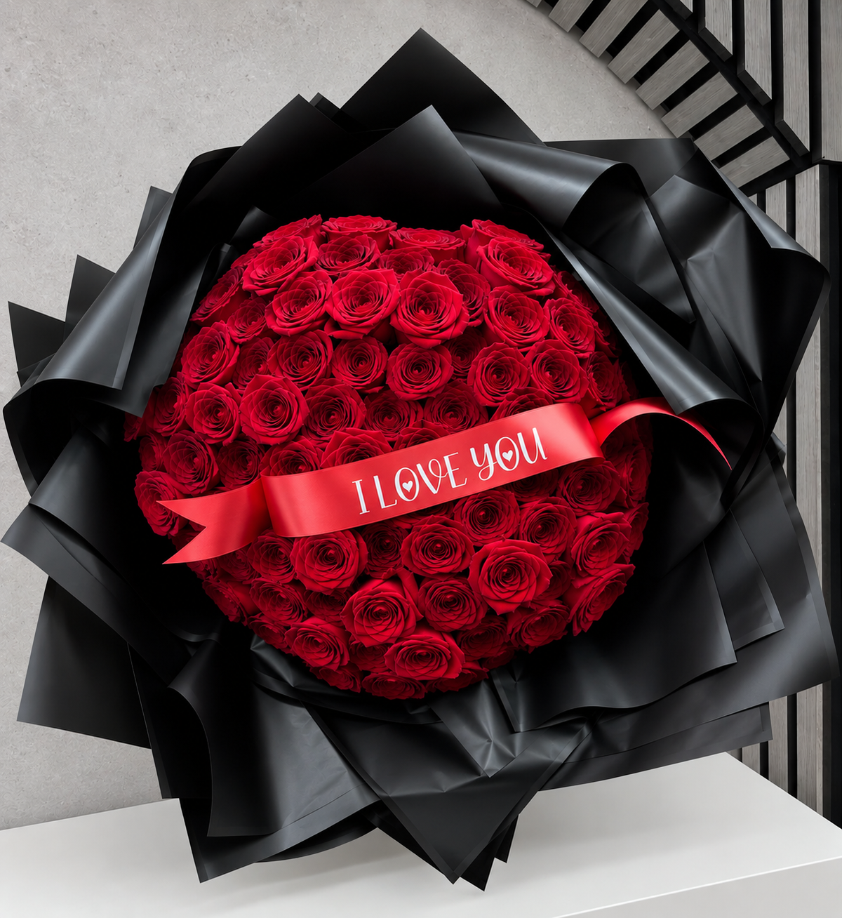 100 Red Roses Luxury Bouquet