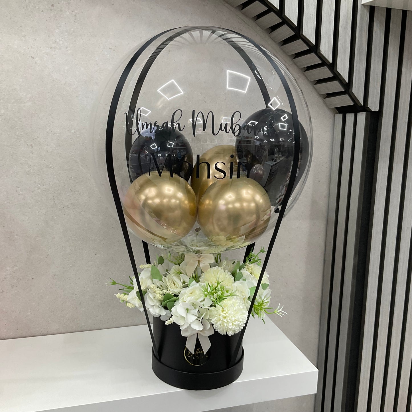 Umrah Mubarak Balloon x Flower Bouquet Customised Balloon / Perfect for a Umrah Return Gift / Personalised to your choice  Next Day Delivery