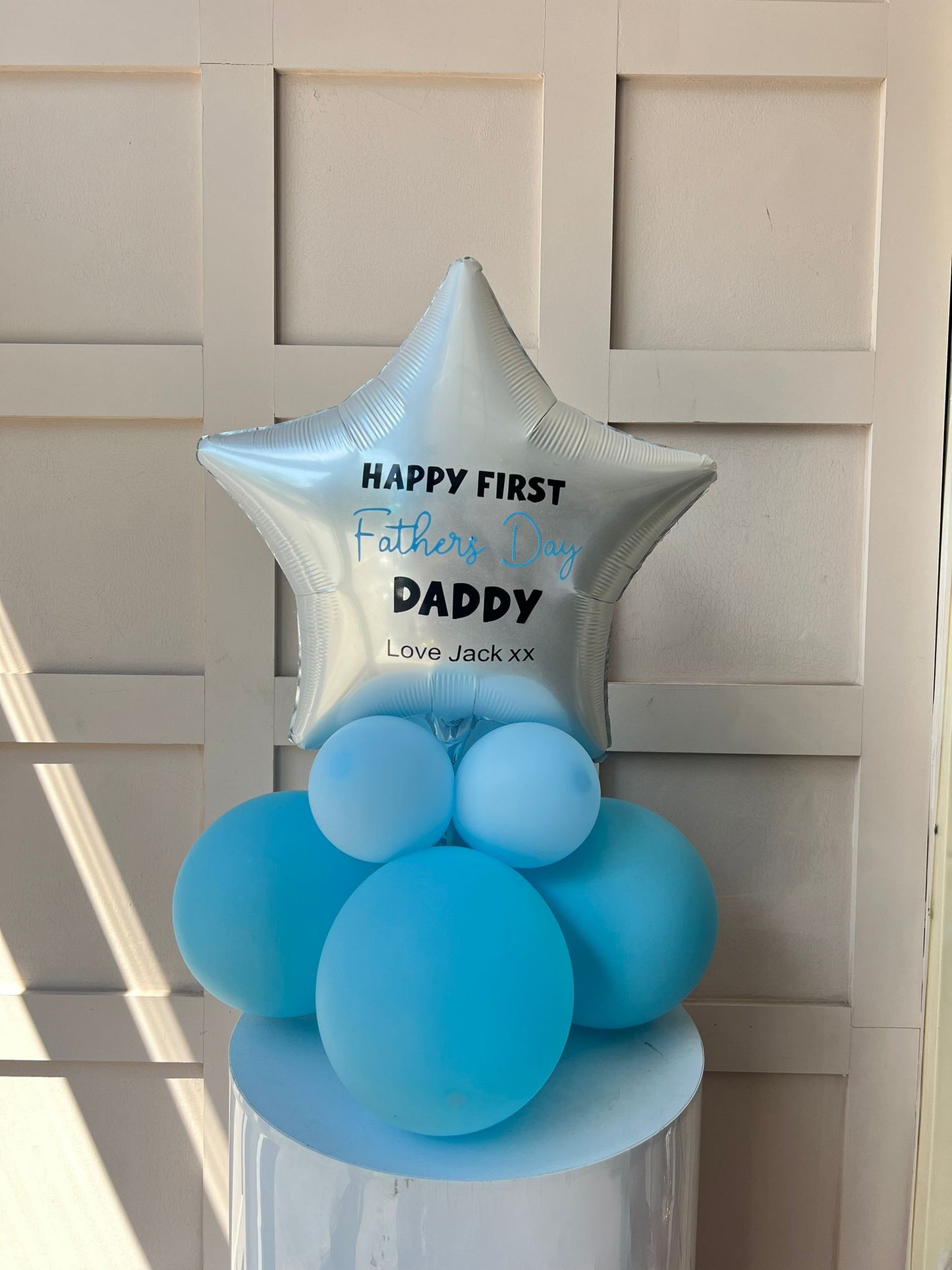 Fathers Day Table Top Balloon Bunch