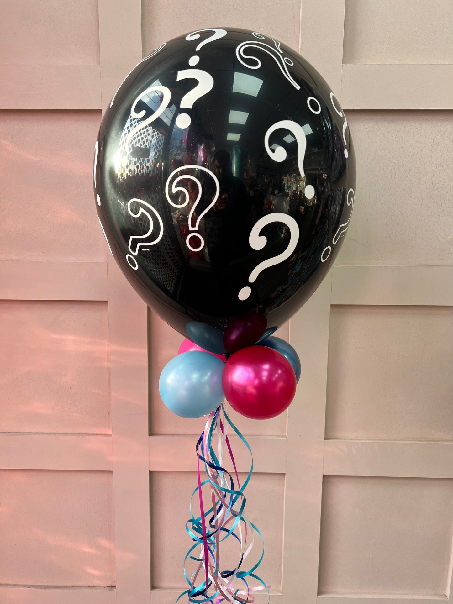 pop me gender reveal balloon / gender reveal balloon