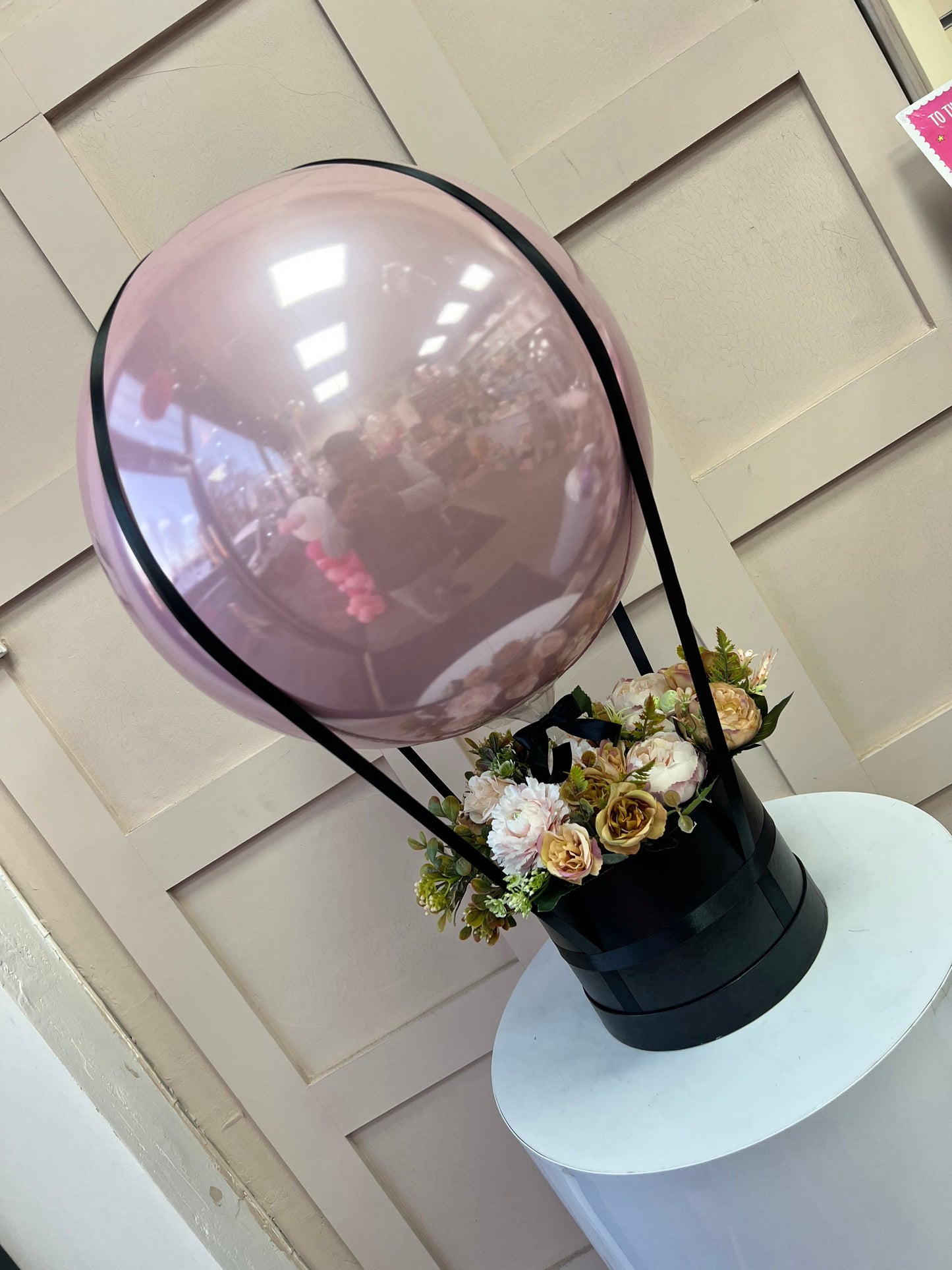 mothers Day Balloon / world best mum Balloon / Balloon Flower Bouquet Celebrate any special occasion or event with our Personalised Balloons – these will arrive to deliver happiness and delight for all ages.

Create the perfect surprisBalloon land uk ltdBalloon land uk ltd