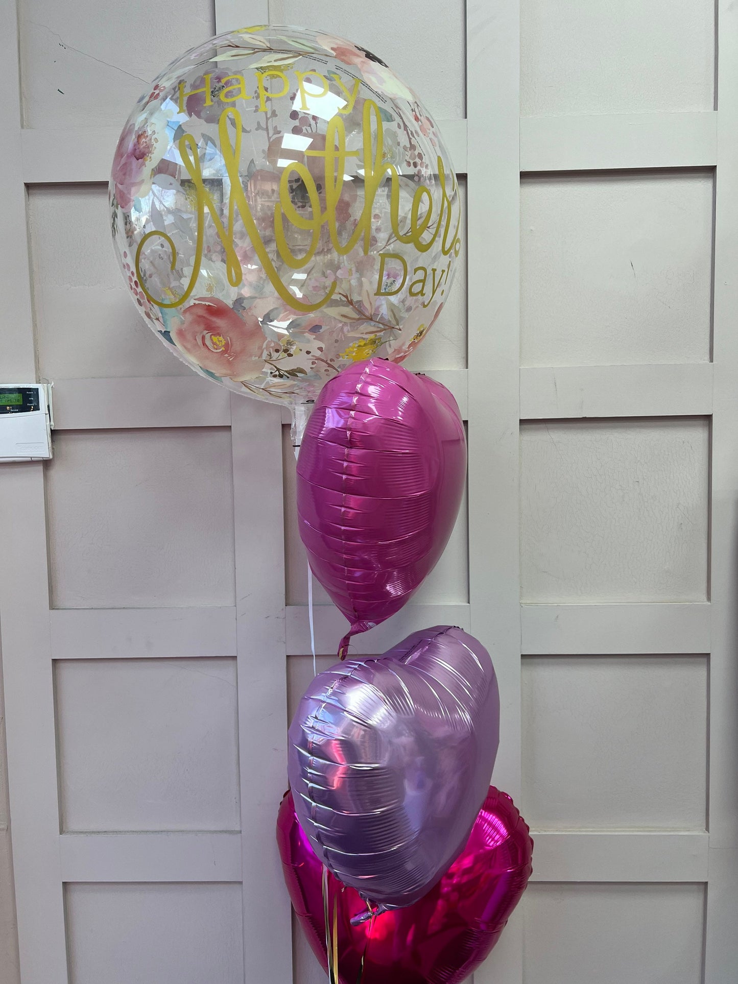 mothers day balloon bouquetCelebrate any special occasion or event with our Personalised Balloons – these will arrive to deliver happiness and delight for all ages.

Create the perfect surprisBalloon land uk ltdBalloon land uk ltd