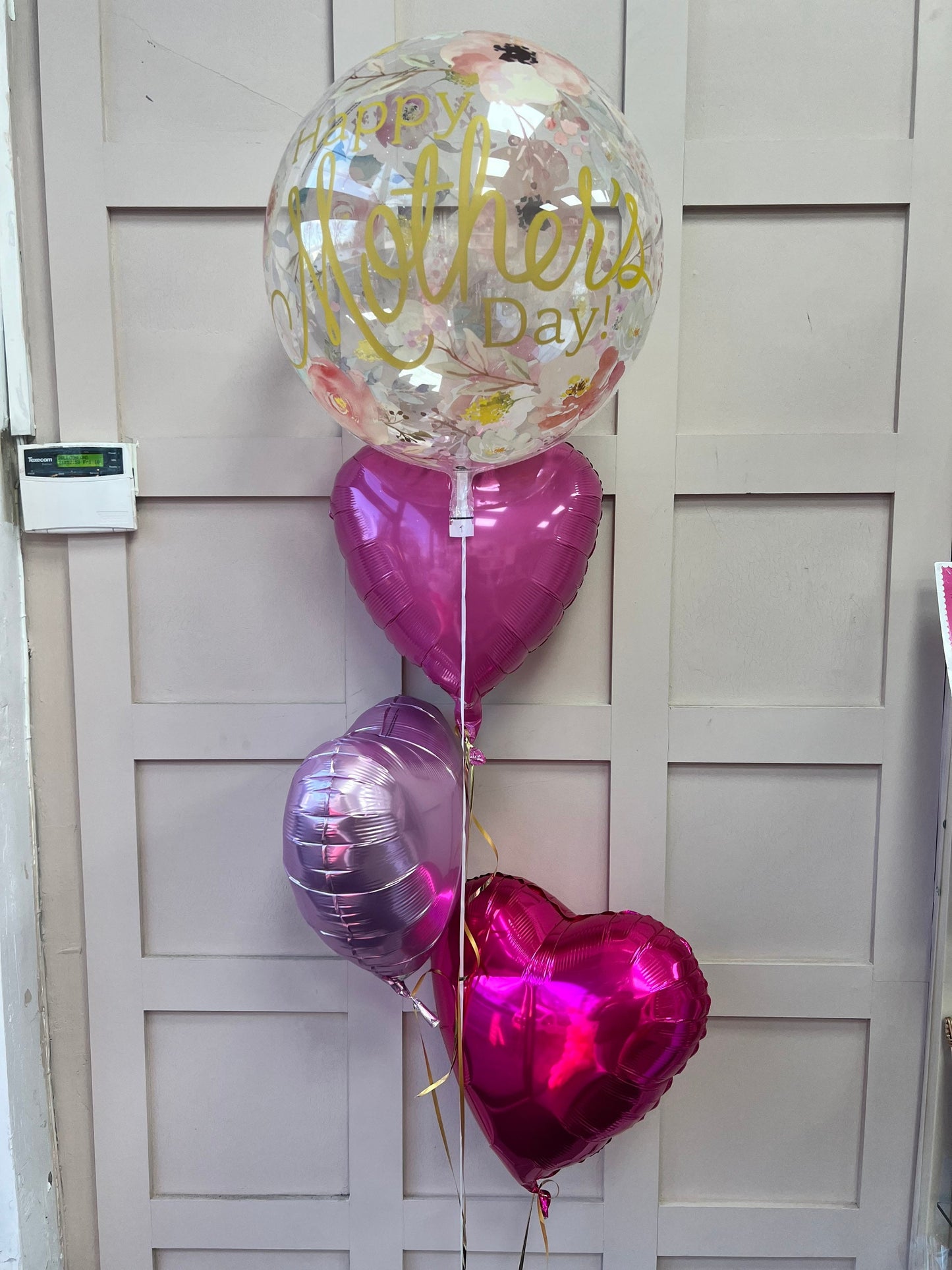 mothers day balloon bouquetCelebrate any special occasion or event with our Personalised Balloons – these will arrive to deliver happiness and delight for all ages.

Create the perfect surprisBalloon land uk ltdBalloon land uk ltd